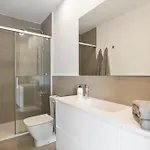 Modern And Bright Well Located In Gracia Apartament Barcelona